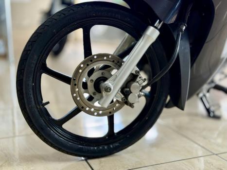 HONDA Biz 125 EX, Foto 3