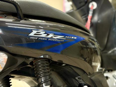 HONDA Biz 125 EX, Foto 5