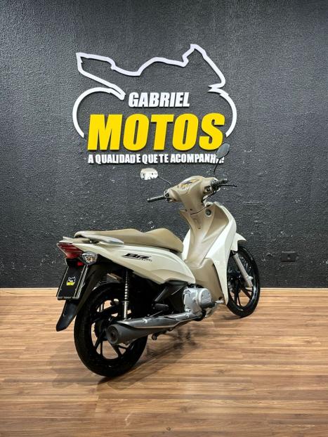 HONDA Biz 125 EX, Foto 6