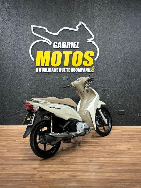 HONDA Biz 125 EX, Foto 6