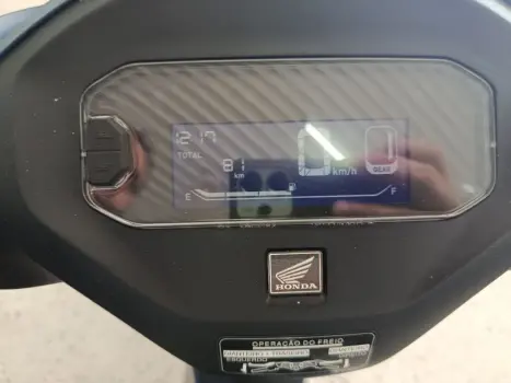 HONDA Biz 125 EX, Foto 7