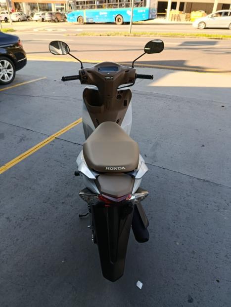 HONDA Biz 125 EX, Foto 7