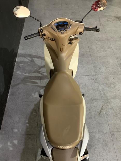 HONDA Biz 125 EX, Foto 4