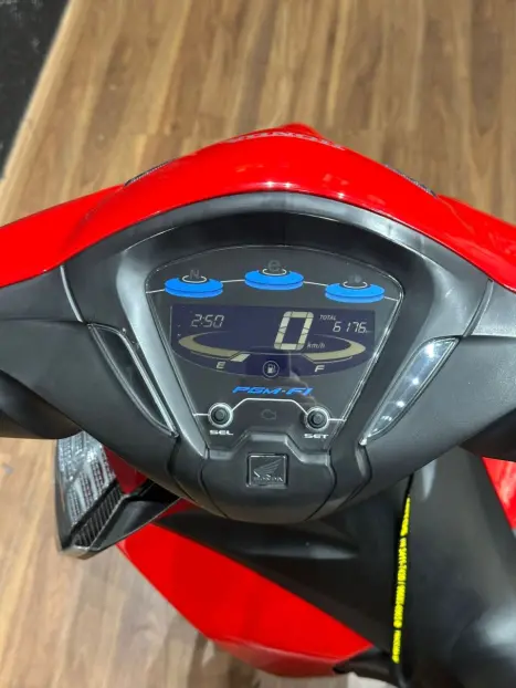 HONDA Biz 125 EX, Foto 7