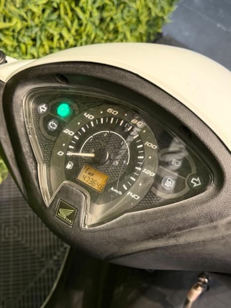 HONDA Biz 125 EX, Foto 8