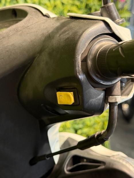 HONDA Biz 125 EX, Foto 9