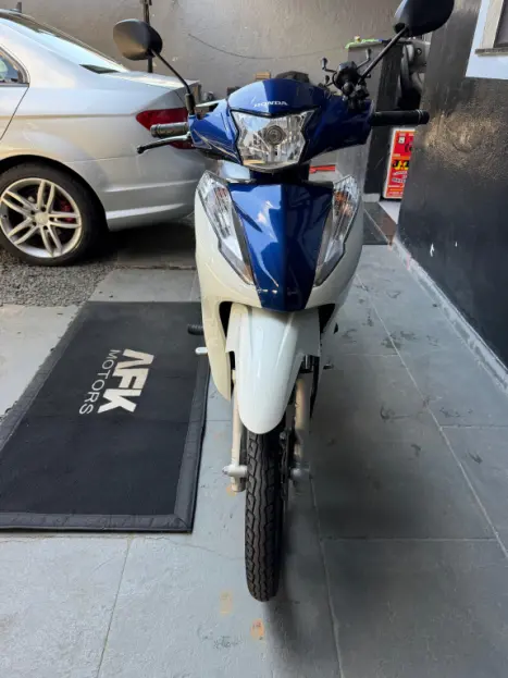 HONDA Biz 125 EX, Foto 3