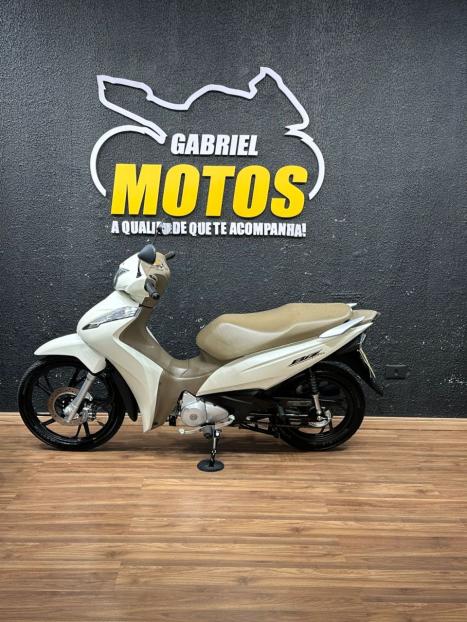 HONDA Biz 125 EX, Foto 2