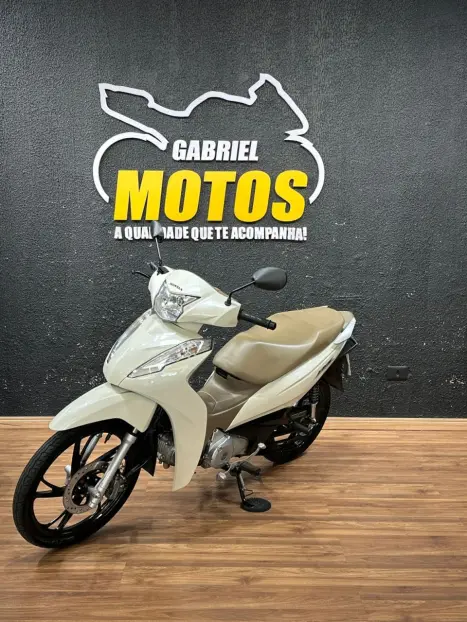 HONDA Biz 125 EX, Foto 4