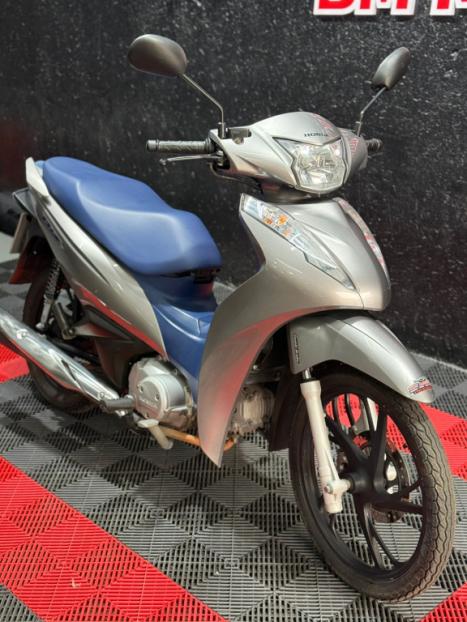 HONDA Biz 125 EX, Foto 3