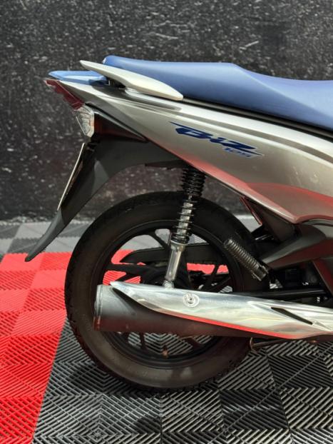 HONDA Biz 125 EX, Foto 5