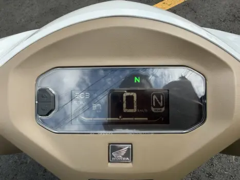 HONDA Biz 125 EX, Foto 9