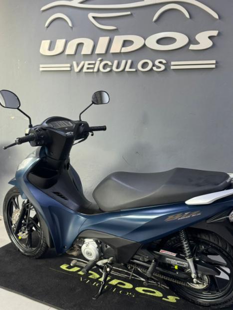 HONDA Biz 125 EX, Foto 2