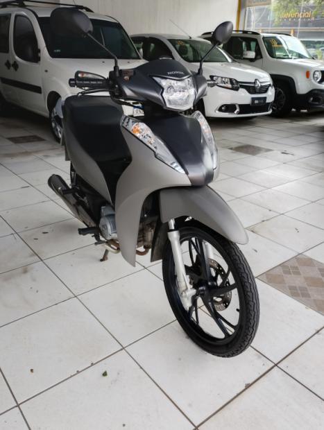 HONDA Biz 125 EX, Foto 4