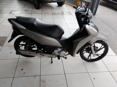 HONDA Biz 125 EX, Foto 5