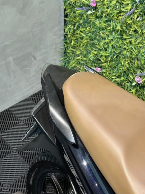 HONDA Biz 125 EX, Foto 6