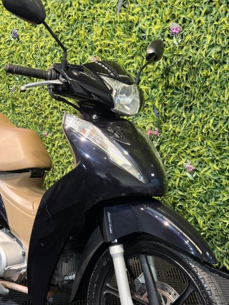 HONDA Biz 125 EX, Foto 8