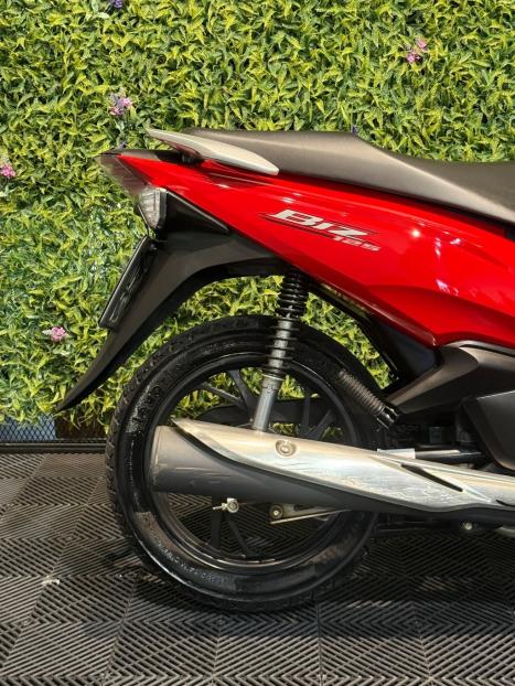 HONDA Biz 125 EX, Foto 3