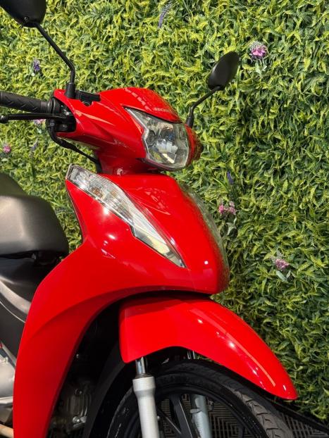 HONDA Biz 125 EX, Foto 8