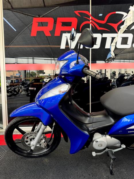 HONDA Biz 125 EX, Foto 5