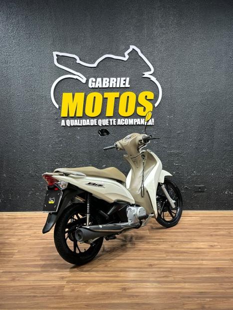 HONDA Biz 125 EX, Foto 6