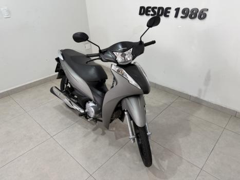 HONDA Biz 125 EX, Foto 5