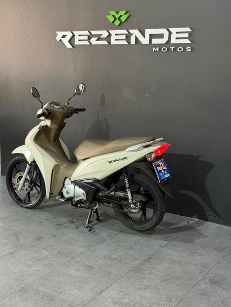 HONDA Biz 125 EX, Foto 7