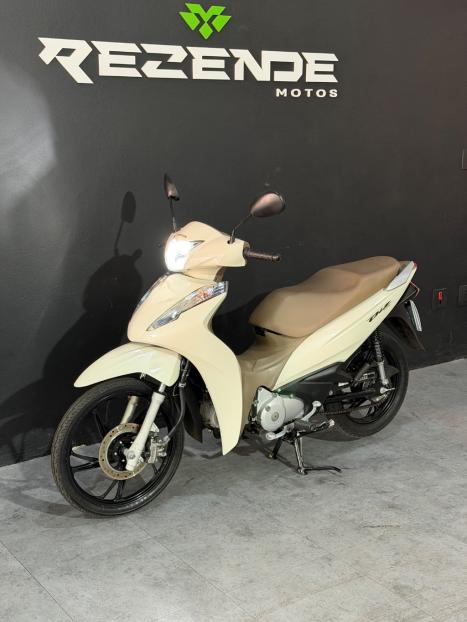 HONDA Biz 125 EX, Foto 8