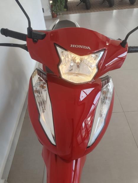HONDA Biz 125 EX, Foto 7