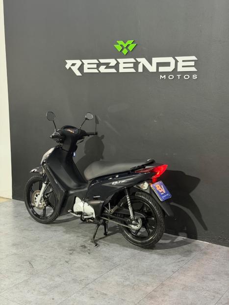 HONDA Biz 125 EX, Foto 3