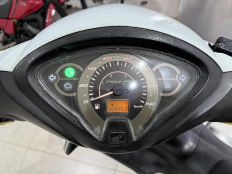 HONDA Biz 125 EX, Foto 2