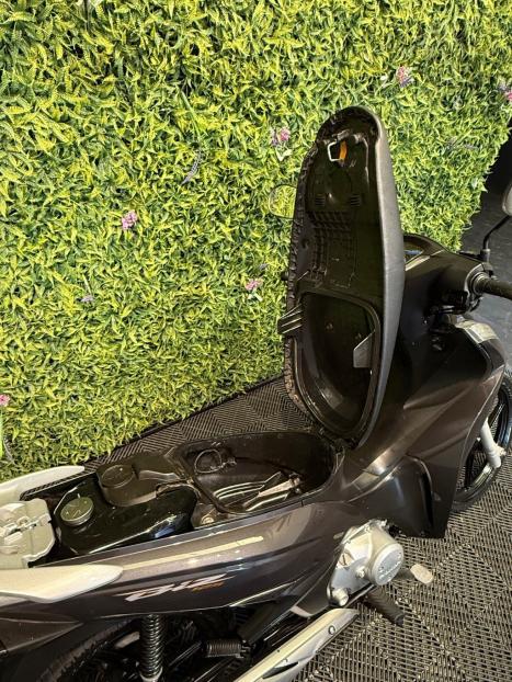 HONDA Biz 125 EX, Foto 7