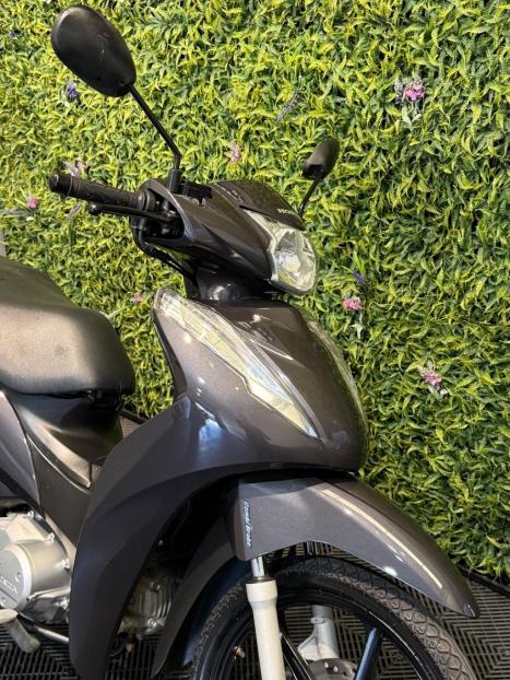 HONDA Biz 125 EX, Foto 8