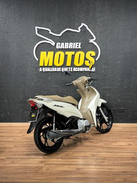 HONDA Biz 125 EX, Foto 6
