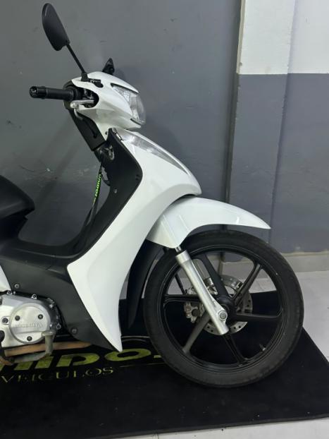 HONDA Biz 125 EX, Foto 3