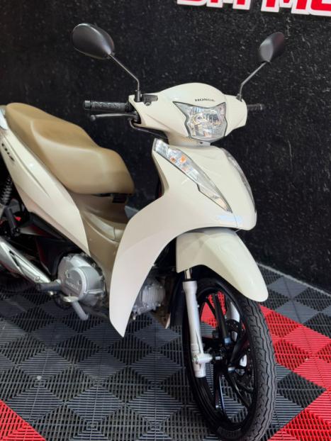 HONDA Biz 125 EX, Foto 4