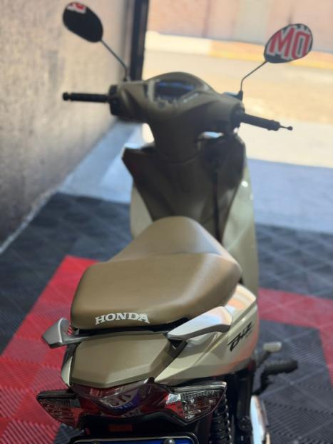 HONDA Biz 125 EX, Foto 7