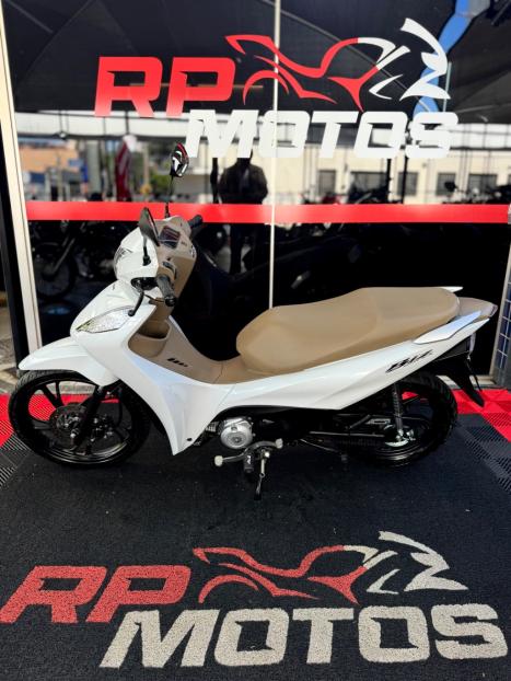 HONDA Biz 125 EX, Foto 4