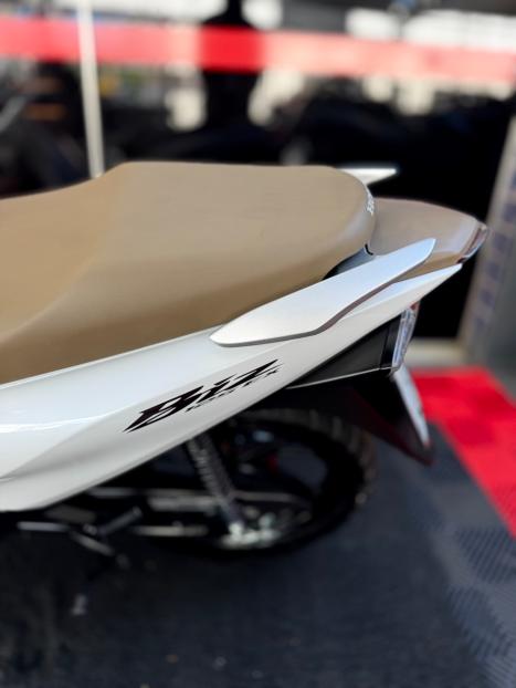 HONDA Biz 125 EX, Foto 6
