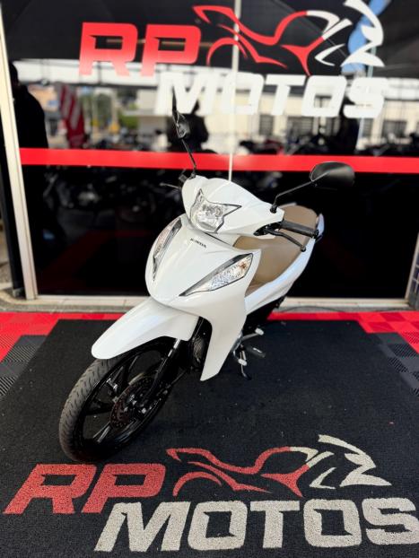 HONDA Biz 125 EX, Foto 8