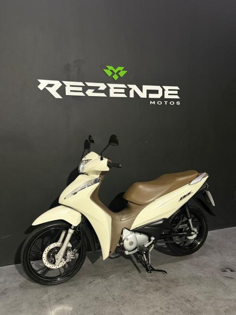 HONDA Biz 125 EX, Foto 8