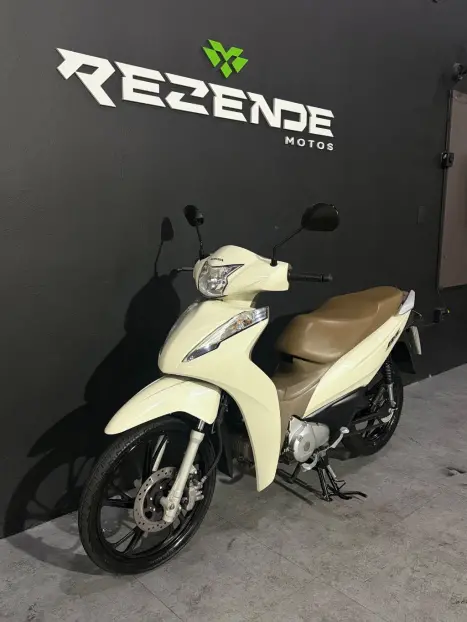 HONDA Biz 125 EX, Foto 10