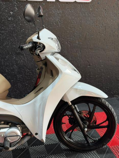 HONDA Biz 125 EX, Foto 8