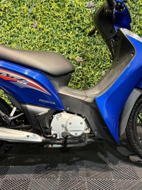 HONDA Biz 125 EX, Foto 4