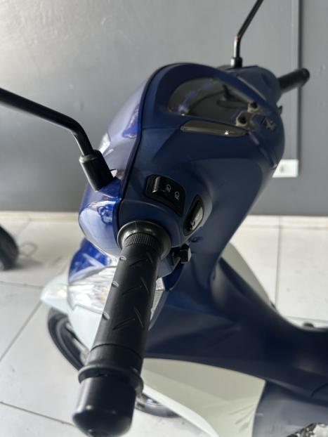HONDA Biz 125 EX, Foto 4
