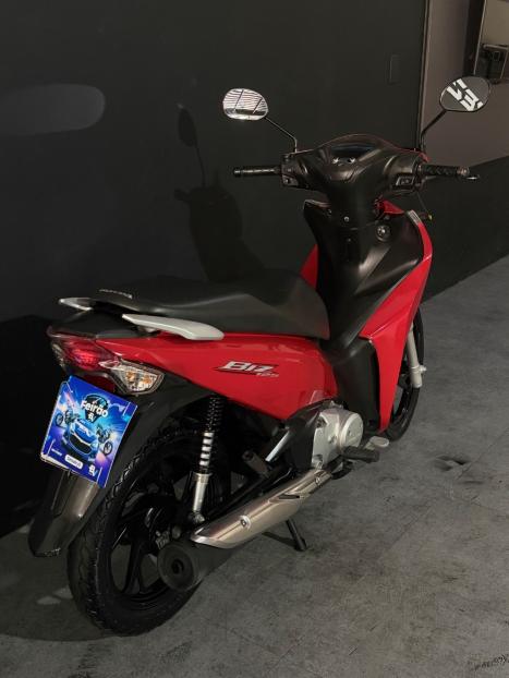 HONDA Biz 125 EX, Foto 7