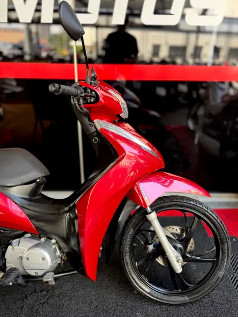 HONDA Biz 125 EX, Foto 3