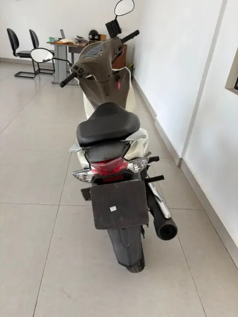 HONDA Biz 125 FLEX, Foto 4