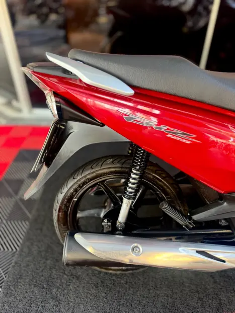 HONDA Biz 125 FLEX, Foto 2