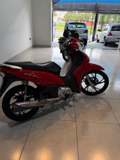 HONDA Biz 125 FLEX, Foto 2